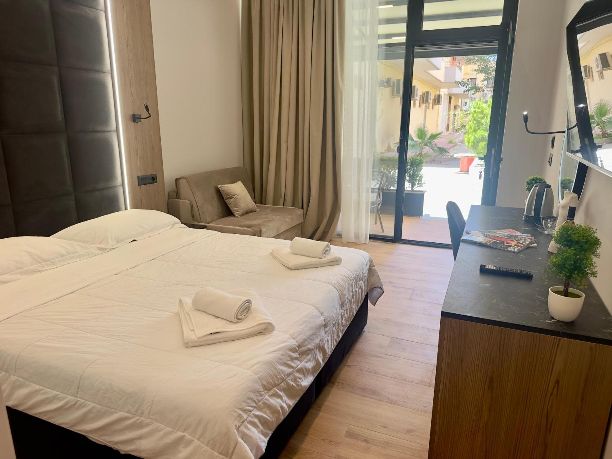 Elmar Comfort Vlorë Extérieur photo
